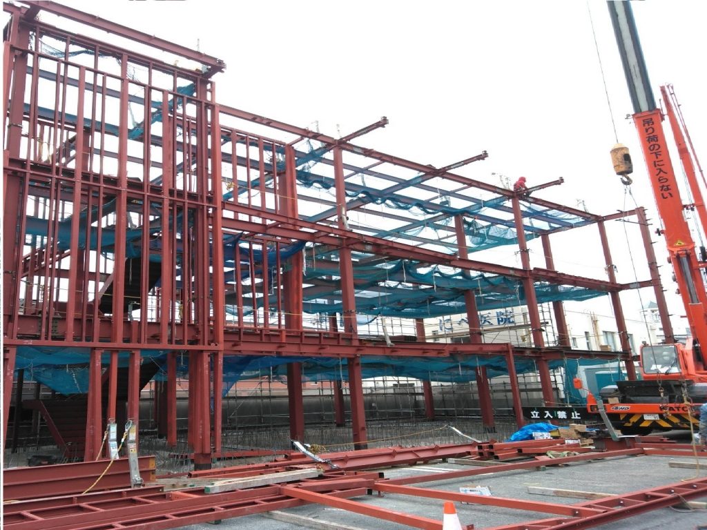 鉄骨建方工事（佐鳴予備校 北高前校2号館・浜松市中区） – 豊橋建設工業株式会社